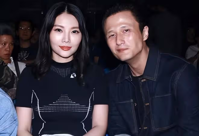 徐冬冬尹子維官宣復合!十指緊扣疑同居,男方曾瘋求復合半年多