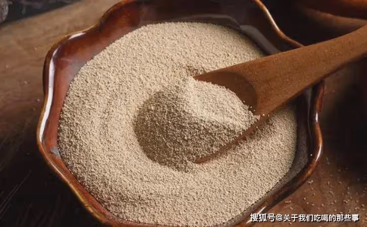 蒸饅頭髮面時,不要只會放酵母,牢記這6個竅門,饅頭雪白又膨鬆