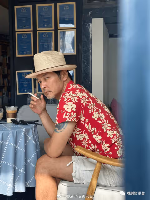 54歲連凱留白髮變型佬！曾拍TVB劇演靚仔醫生 娶混血妻轉做特技化妝