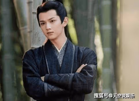 《灼灼風流》郭巨力的官配是誰？《灼灼風流》劉衍和執劍是什麼關係？