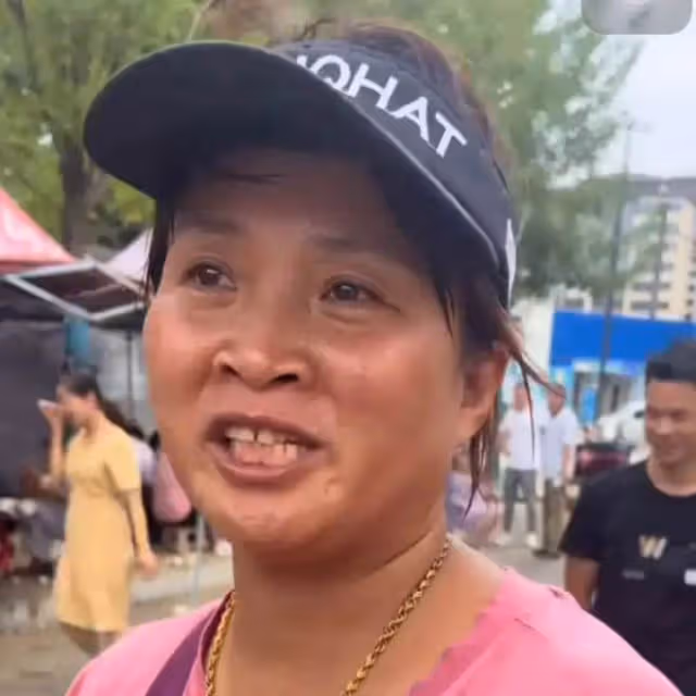 10元盒飯姐宣布暫停營業!走紅後遭網紅扎堆直播,食物被嚴重浪費