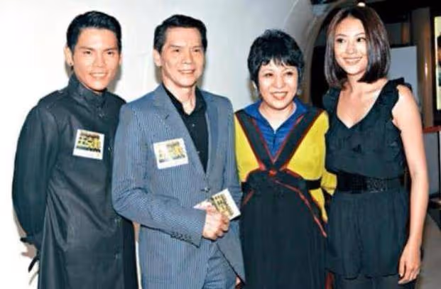 被向太認定的準兒媳,最後嫁給陳小春,如今應采兒被寵成公主