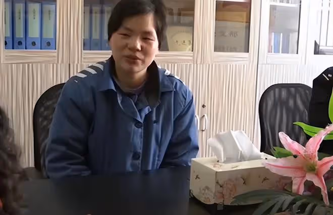 2015年,年輕女孩未婚先孕,15樓扔下新生兒,兇手:她是我的噩夢