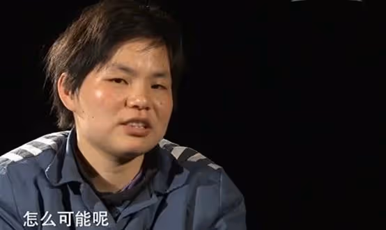 2015年,年輕女孩未婚先孕,15樓扔下新生兒,兇手:她是我的噩夢