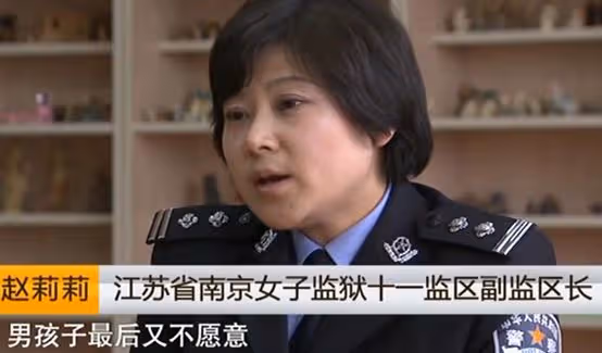 2015年,年輕女孩未婚先孕,15樓扔下新生兒,兇手:她是我的噩夢