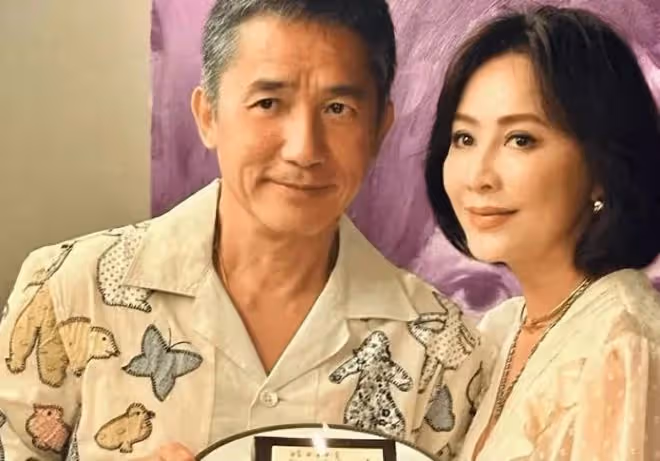曝梁朝偉添子瓜升級!路人親證劉嘉玲上海尋男模,網友:貴圈真亂