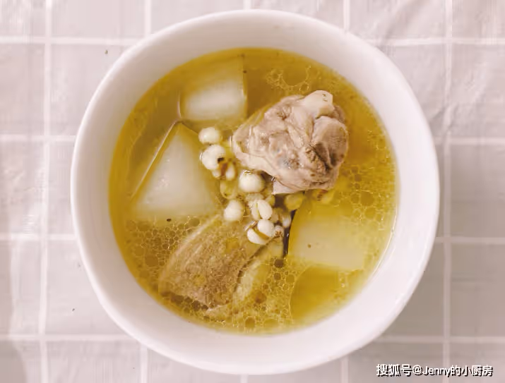 秋天,這5種食物要每天換著吃,滋陰潤燥助健康,早吃早受益