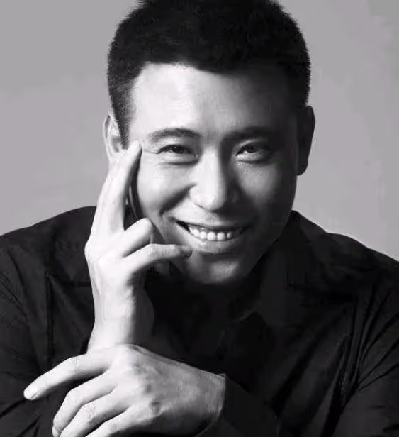「星二代」李乃文:出道多年戲紅人不紅,感情生活至今是謎
