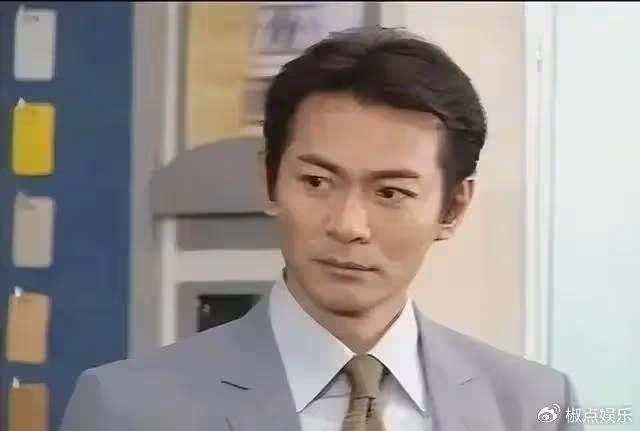 當過第三者,卻沒人討厭她,今57歲依然單身,活成女人最美的樣子