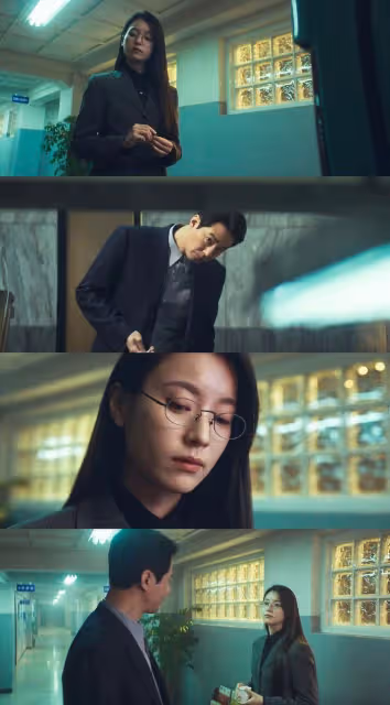 她的演技在韓劇《Moving》中得到證明,和趙寅成劇情互動備受關注