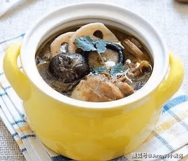 「入秋多喝湯,郎中不開張」!推薦這5道湯,滋補潤燥,老少皆宜