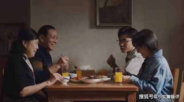 《一路朝陽》丁之譚捲走房子跑路,李慕嘉流落街頭,偶遇總裁黎光