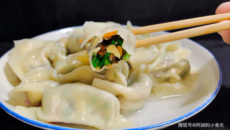 入秋包餃子,包這餡就對了!這才叫「八月第一鮮」,特鮮特便宜,吃兩盤都不夠