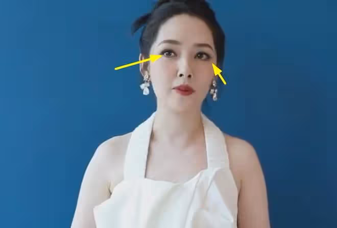 郭碧婷復出廣告出爐,鼻孔外翻、臉型大變,頻看字幕被批不敬業!