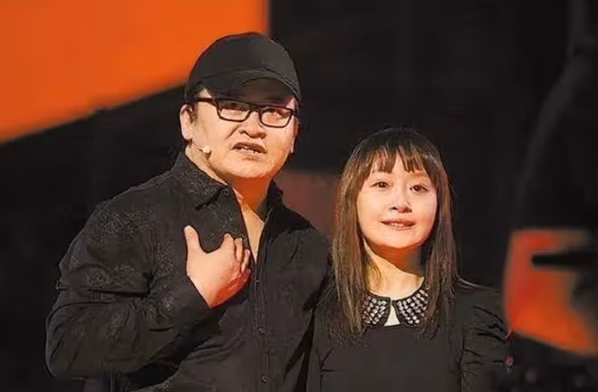 劉歡學員為李玟發聲,曝那英姐姐用合同威脅她,還有更多內幕曝光