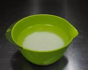 愛吃大米發糕的一定要收藏,不和面不揉面,清香鬆軟,涼了也不硬!