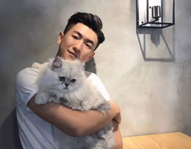 恭喜！TVB知名男星新劇演技獲贊，入行16年終於上位演男主角