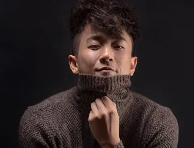恭喜！TVB知名男星新劇演技獲贊，入行16年終於上位演男主角
