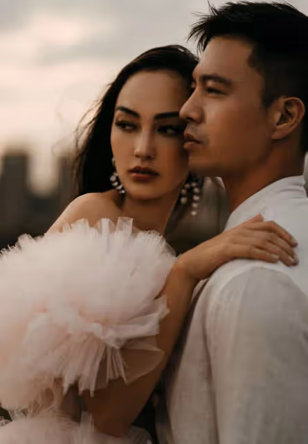 李玟前男友罕曬全家福!模特妻子美貌出眾身材好,子女呆萌可愛