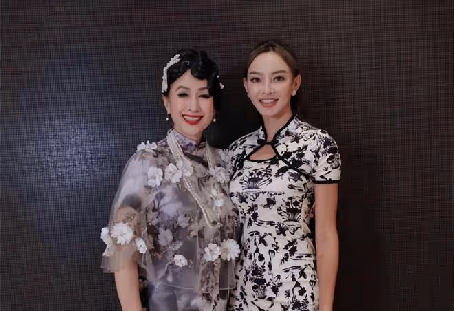 魏駿傑前妻融入上流社會!盛裝出席富豪生日會,挽壽星合影很親密