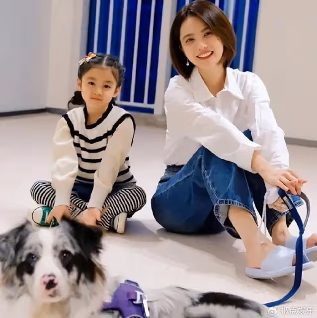 她是北影校花,人稱小高圓圓,出道十年沒被人記住,2023年終於大火