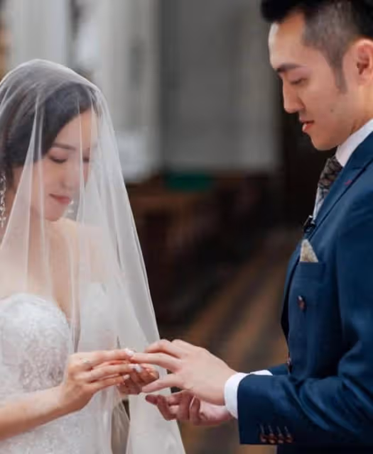 新鮮!TVB前主播歐洲大搞新式婚禮,只邀2位賓客出席連父母都不請