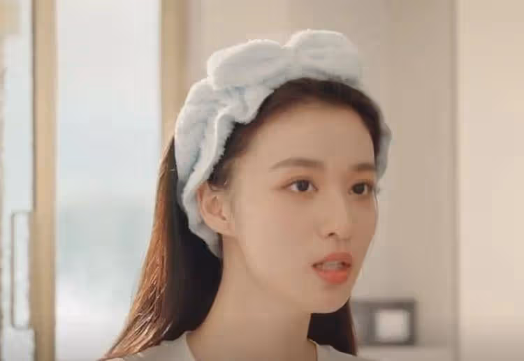 人間煙火結局:宋焰送四合院求婚許沁,兩人大婚,孟宴臣心碎