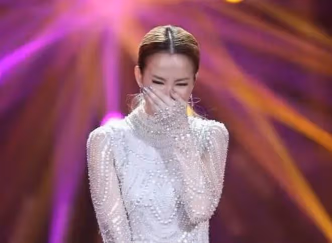 李玟控訴《好聲音》後,母公司市值蒸發百億,好聲音商標被判無效