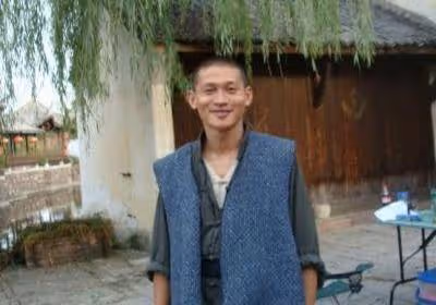 他出道20年,戲紅人不紅,曾落魄到買不起饅頭,今37歲終逆襲