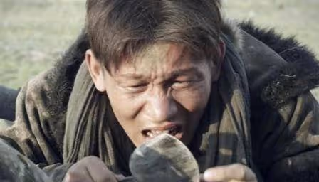 他出道20年,戲紅人不紅,曾落魄到買不起饅頭,今37歲終逆襲