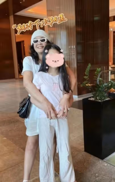大S韓國旅遊被拍,疑似懷孕生子,難怪已經很久沒有露面