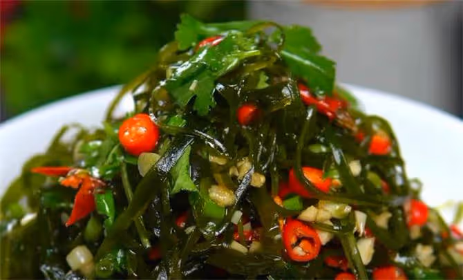 為什麼飯店的熗拌海帶絲又香又脆?原來竅門這麼簡單,看一遍學會