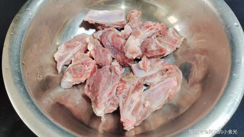 南瓜蘿蔔靠邊,入秋這「秋補一寶」要吃!好消化、好實惠,配排骨一蒸全面滋補