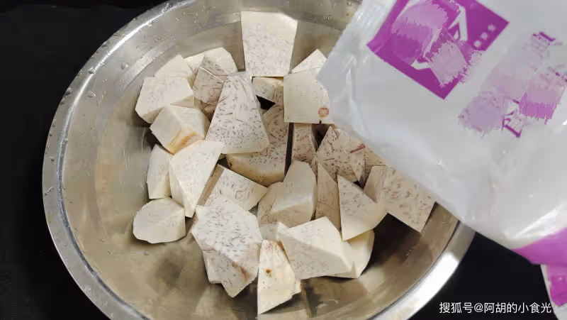 南瓜蘿蔔靠邊,入秋這「秋補一寶」要吃!好消化、好實惠,配排骨一蒸全面滋補