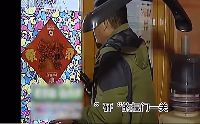 紀實：二婚兒媳拳打婆婆，腳踹姑姐。引網友怒贊說：婆家就是欠打