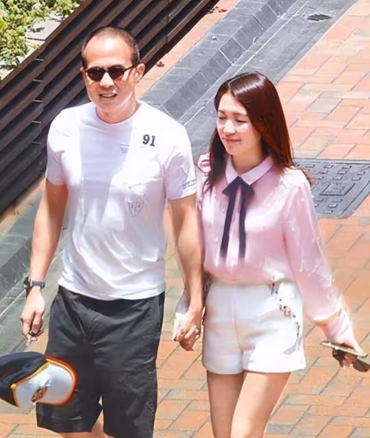 郭嘉文做雞腿蛋糕慶祝30歲生日,已經習慣了安靜平庸的生活