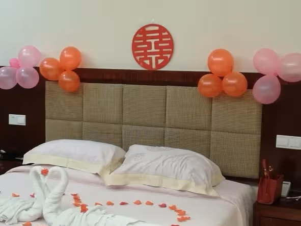 小舅子偷偷用我的房子結婚,妻子幫忙隱瞞,我憤怒把她們都趕走了