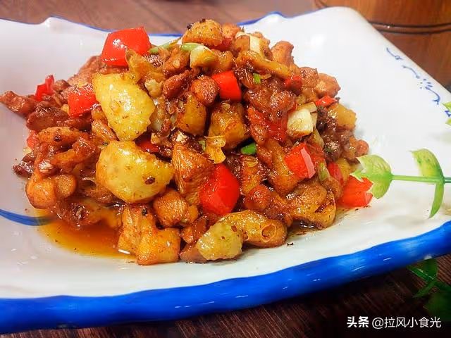雞丁這麼炒,簡單快手,香辣下飯,我家三天兩頭做著吃