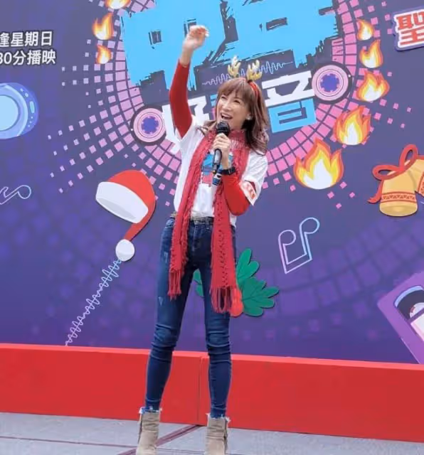 李玟二姐將再次登台獻唱悼念妹妹,圍觀群眾被她感動到落淚