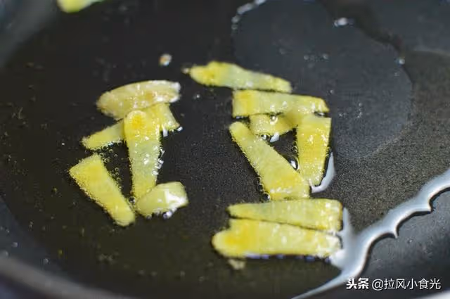 雞翅新吃法,不加可樂也能甜辣可口,收藏了,明天就試試!