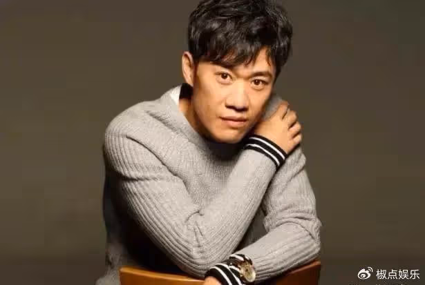 他演技好,有孝心,出道21年憑《人世間》爆火,原來親姑是著名影后