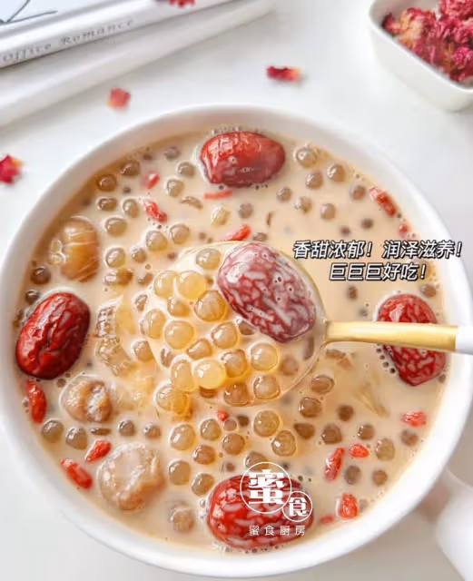 女生必備💕養生糖水‼️🌷玫瑰花膠西米露🌷常喝小臉紅潤潤🥰