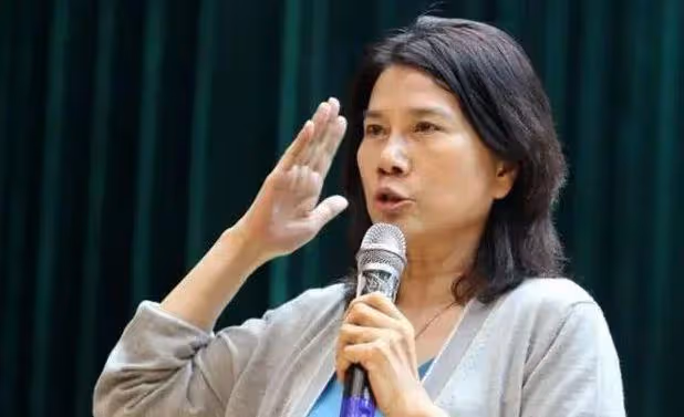 董明珠言論惹爭議,格力不招只想要多少工資的員工,遭到網友吐槽