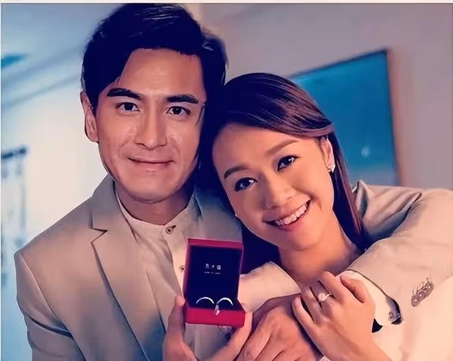 曝黃心穎秘密登記結婚!與大14歲鼓手交往1年疑懷孕,搶先馬國明