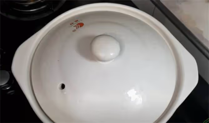 小米粥怎麼熬出米油?飯店大廚教你一個詳細的做法,建議收藏