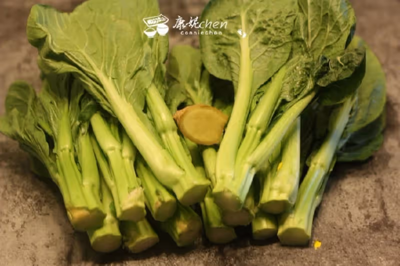 菜心別再炒了,這樣做最適合夏天,老人和孩子吃好,很爽口很清甜!