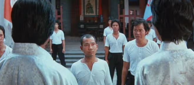 著名武打演員余袁穩離世,享年80歲,成龍和劉家良與他的故交