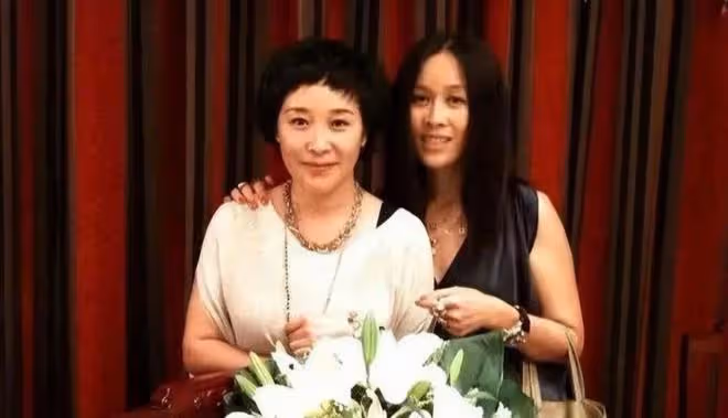 那英姐姐真實身份曝光!並非好聲音老闆和股東,斥責徐海星編故事