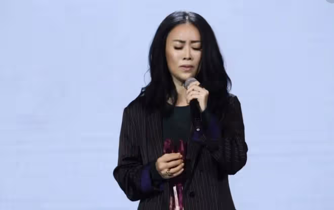 那英姐姐真實身份曝光!並非好聲音老闆和股東,斥責徐海星編故事