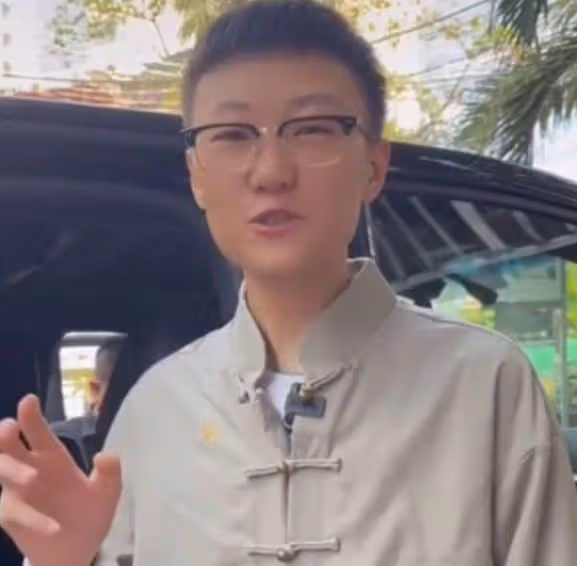 曝機車網紅和媽被賣柬埔寨,動作暴露扶手身份,遭官方警告有風險